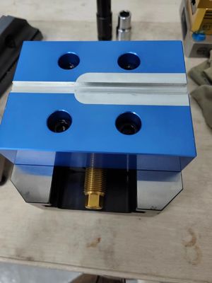Blue Aluminum Vise Jaws Manual Cnc Turning Fixtures For Light Cutting