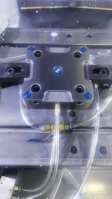 อุปกรณ์จับยึด CNC แบบเปลี่ยนเร็วที่ยืดหยุ่นได้ โซลูชันการจับยึดชิ้นงาน CNC แบบนิวแมติก