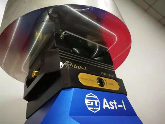 จุดศูนย์กลางชิ้นงานเหล็ก เครื่อง CNC ความแม่นยำ 0.005 มม.