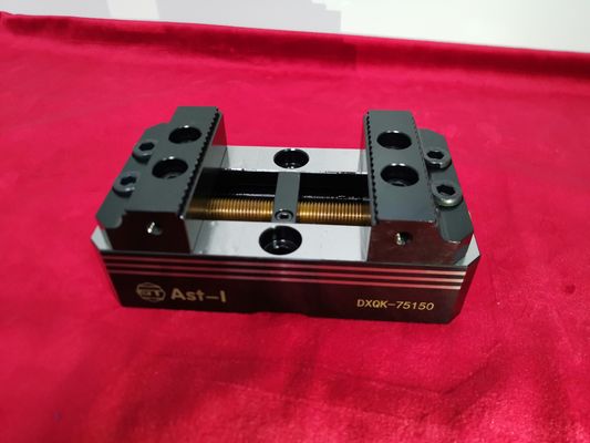 คู่มือ 5 แกน Dovetail Vise Precision CNC Milling Vice 75150