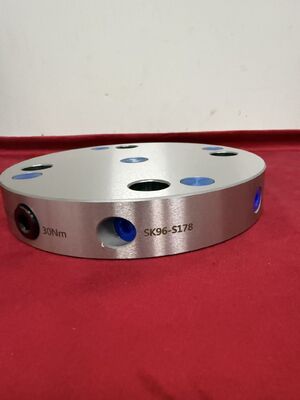 การออกแบบแม่นยํา 4 แกน CNC Workholding Fixture สําหรับโรงงานผลิตแม่นยํา